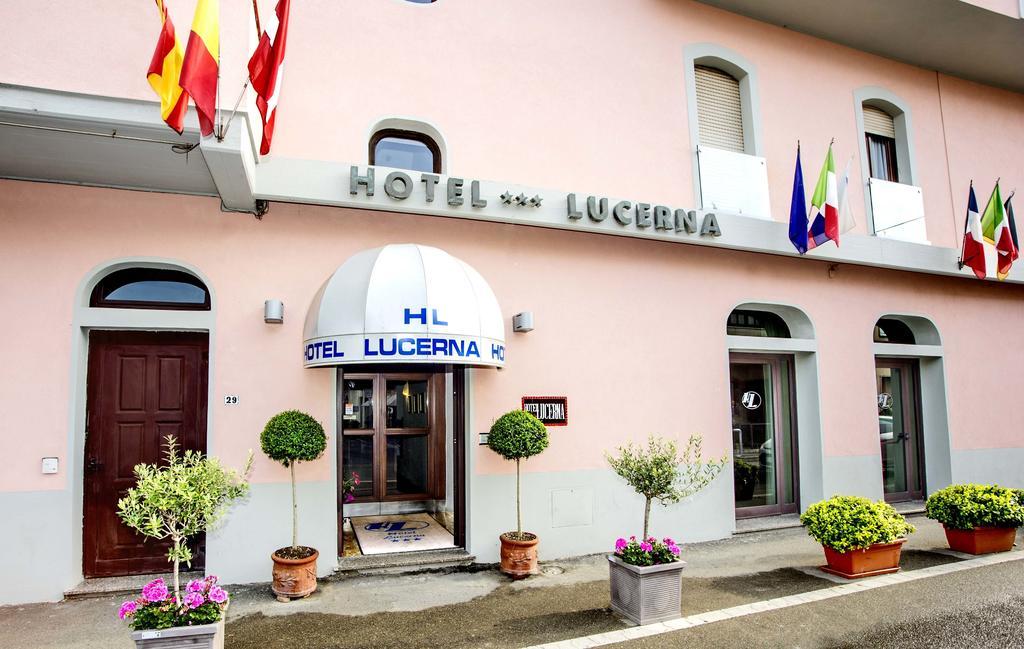 Hotel Lucerna กาส์ตีจลิโอเน เดลลา เปสกายา ภายนอก รูปภาพ
